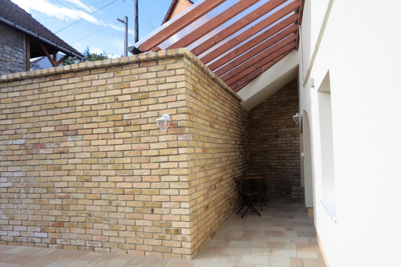 Jokai 19 Vendeghaz Apartment Veszprem Luaran gambar